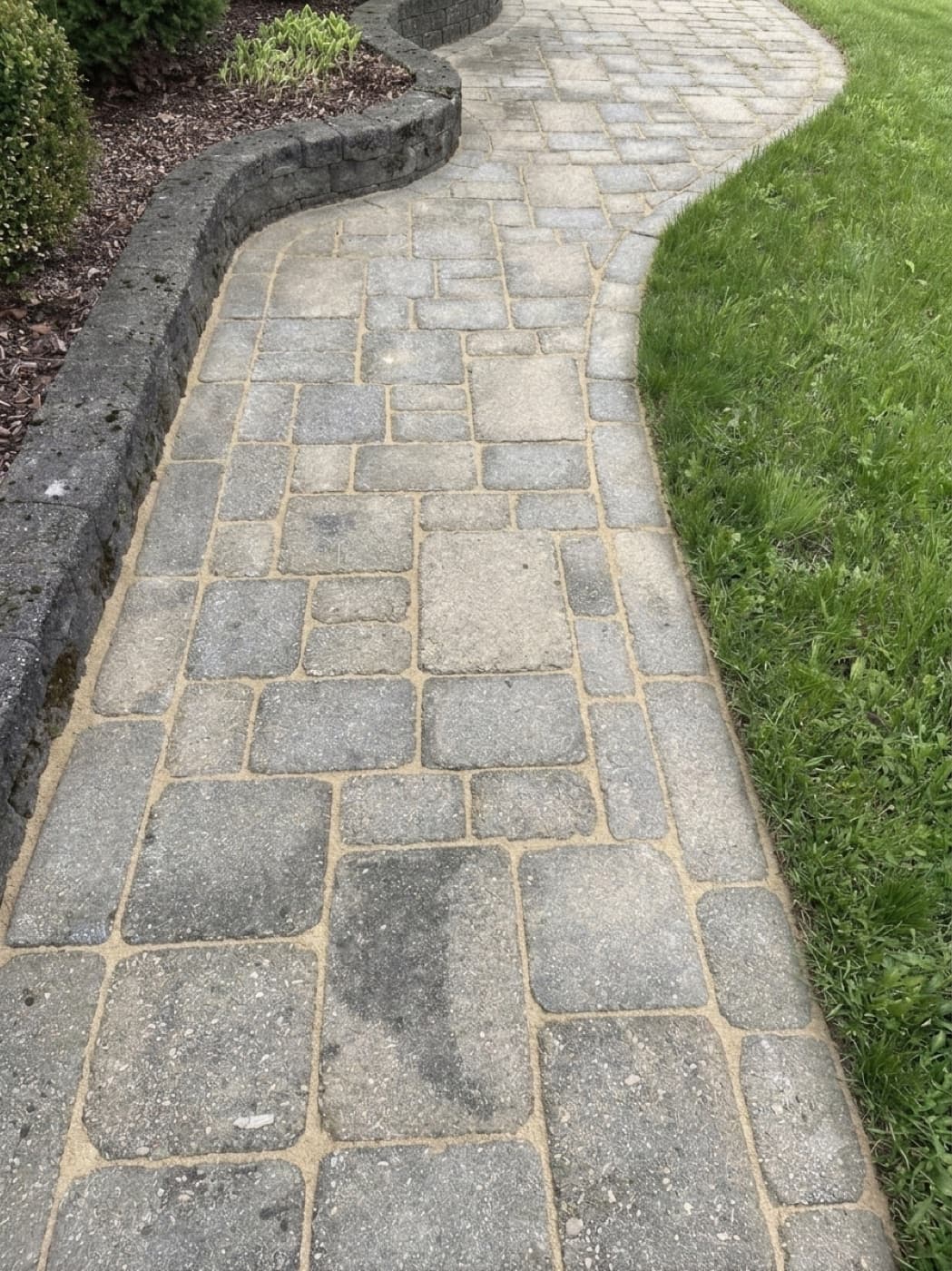 Allée paysagère au Bouscat — après